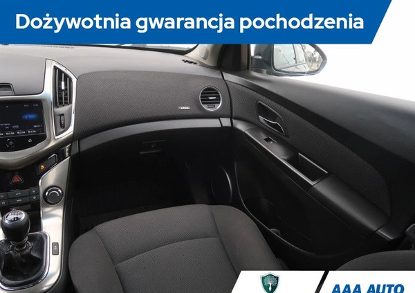 Chevrolet Cruze cena 28000 przebieg: 189900, rok produkcji 2013 z Zakroczym małe 121